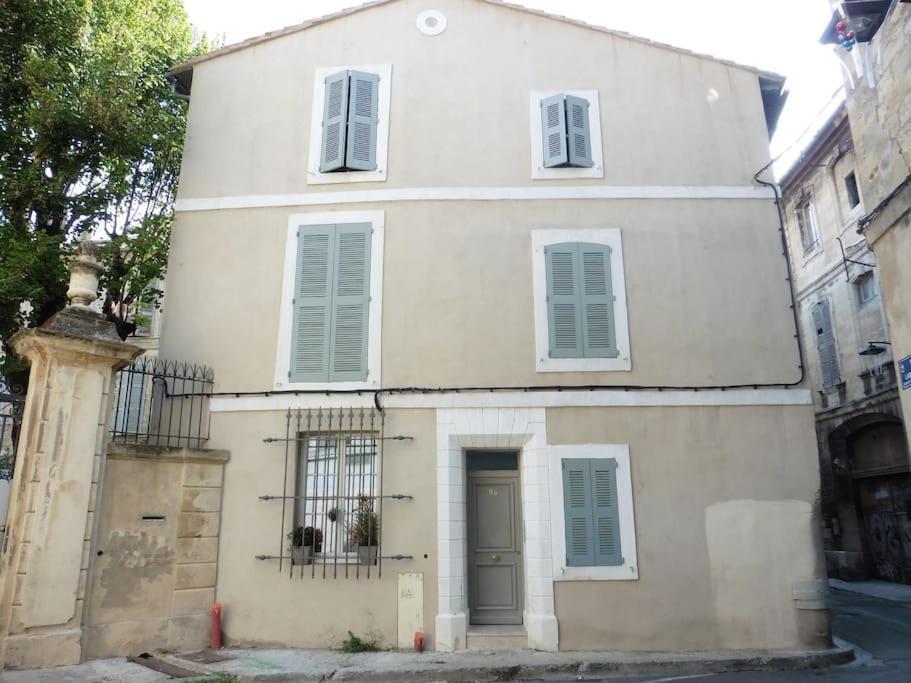Bel Appartement Dans Centre Historique Avignon Eksteriør billede